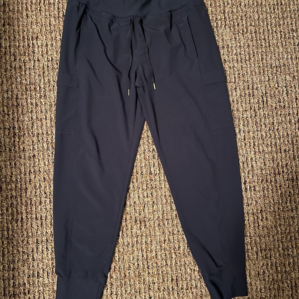 Calia by Carri Underwood joggers small